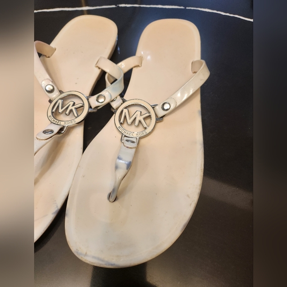 Michael Kors Sandals - Picture 1 of 3